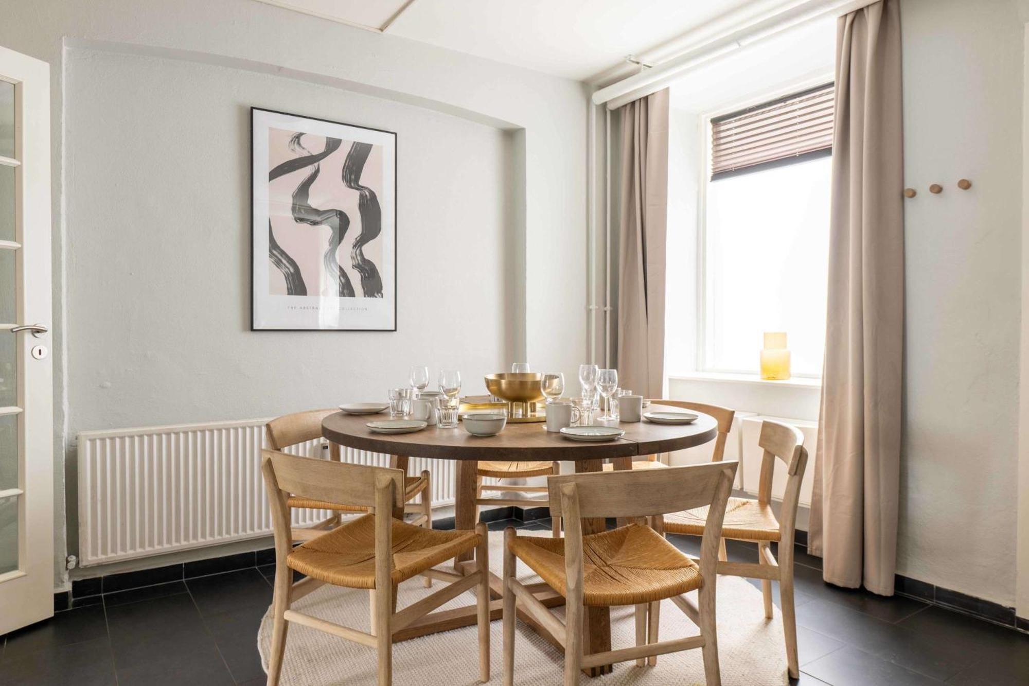 Lägenhet 2 Bedroom In Heart Of Vesterbro *